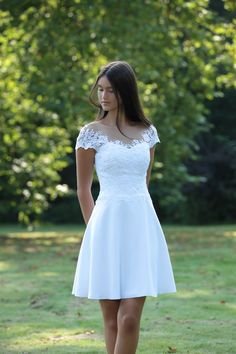 Confirmation Dresses For Teens, Girls Confirmation Dresses, Confirmation Dresses White, Simple Elegant Dress, Saree Wearing Styles, Girls White Dress, Fancy Wedding Dresses, Girls Formal Dresses