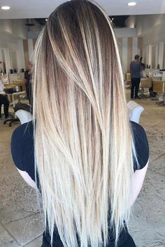 Colourful Hair, Ombre Hair Colour, Grey Balayage, Drugstore Hair Products, Coloring Ideas, Long Layered Haircuts, Colorful Hair, Hair Coloring