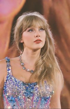 Taylor Swift Makeup Eras Tour, Taylor Swift Eras Tour Pictures, Eras Tour Desktop Wallpaper, Taylor Awift, Eras Tour Confetti, Taylor Swift Lock Screen, Eras Wallpaper, Taylor Swift Portrait