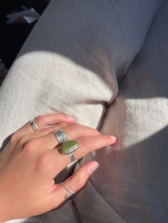 Good And Silver Jewelry Together, Gem Studio Rings, Skater Rings, Ring Inspo Jewelry Silver, Chunky Rings Aesthetic, Chunky Jewelry Silver, Silver Ring Aesthetic, Silver Rings Chunky, Silver Chunky Rings