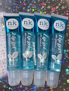 Nk Lip Gloss, Lipgloss Ideas, Lip Gel, Lips Essentials, Girl Essentials, Lip Tips, Lip Gloss Homemade, Lip Gloss Cosmetics