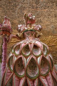 2023 Halloween Costumes, Venetian Costumes, Venice Carnival Costumes, Costume Carnaval, Costume Venitien, Lizzie Hearts, Venice Mask, Venetian Carnival Masks, Halloween Costumes For Women