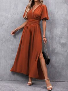 Jewelry For Cinnamon Dress, Long Sleeve Terracotta Dress, Terracotta Dresses Bridesmaid, Summer Wedding Guest Dress Casual, Brown Color Dress, Dresses Simple Elegant, Cooper Dress, Rust Color Dress, Split Hem Dress