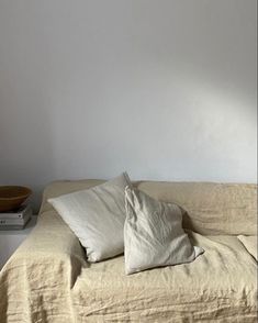 Monday morning Pinterest session #pinterest #inspo #moodboard Linen Couch Cover, Linen Sofa Cover, Slip Cover Sofa, Lightroom Presets White, Sofa Throw Cover, Couch Slipcover, Linen Couch, Slip Covers Couch, London Apartment