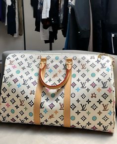 louis vuitton duffle Street Fashion, Lv Duffel Bag, Louis Vuitton Duffle, Louis Vuitton Duffle Bag, Louis Vitton, Rich Life, Look Here, Duffel Bag, High Boots