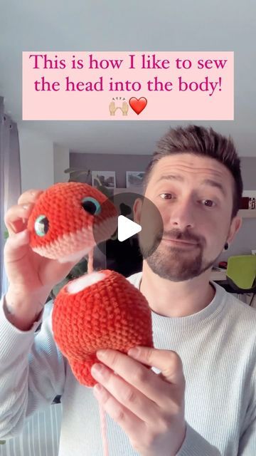 Carlos Nomdedeu on Instagram: "Save this tutorial for later! 🏷️✨  How to sew big pieces together!! 🙌🏼❤️  In this short tutorial I’m showing you my favorite way to sew big pieces together, I love using sewing sticks from @dandeliontonic and cotton yarn to avoid shredding from chenille yarn! I really find this trick so helpful! 😍❤️  How do you sew your amigurumi pieces? Did you find this helpful?   Let me know in the comments! 😀👇🏼  #crochetaddict #crochetsew #sewingcrochet #sewingamigurumi #amigurumisew #amigurumisewhead #crochetsewhead #guyswhocrochet #menwhocrochet #crochetersofinstagram" Amigurumi Patterns, How To Attach Amigurumi Pieces, Sew Amigurumi Together, How To Join Amigurumi Pieces, Sewing Amigurumi Together, How To Sew Head To Body Amigurumi, How To Sew Amigurumi Pieces Together, Crochet Chenille Amigurumi, Amigurumi Tips And Tricks