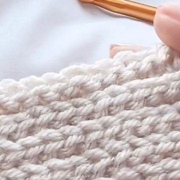 Veronica | Crochet Patterns & Tutorials on Instagram: "How to use it!? Master the Basic Elastic Stitch! Even though this is the basic one, it’s not just a stitch; it’s a game-changer. From stretchy headbands to comfy scrunchies and more, this one’s a must-know. You can work with any number of stitches. I like to chain one at the end of the row because it helps me identify the rows later. However, if you want a cleaner finish, don’t chain and just turn your work at the end of each row. Would you prefer for me to post how to crochet other versions of the elastic stitch or some patterns using this one? Comment below, and remember: One Cozy Stitch at a Time! Veronica 🤎 #crochetwithvero #crochetpatterns #crochetaddict #crochetersofinstagram #crocheted #crochetlife #yarn #yarnlove#croche Elastic Stitch, Crochet Patterns Tutorials, Stretchy Headbands, How To Crochet, Game Changer, Being Used, Scrunchies, How To Use, Needlework