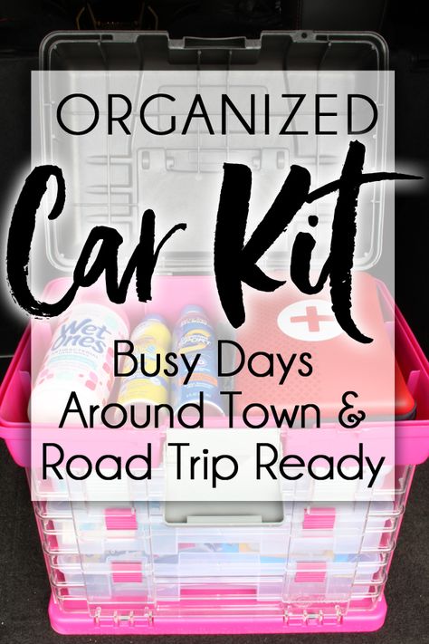 An ORGANIZED CAR KIT for families always on the go. DIY car storage and organizing tips to always be prepared with first aid, snacks, tools, hygiene, clothing care, and entertainment. The perfect car organizing hack with everything moms need for road trips and busy days around town. Diy First Aid Kit, Organisation, Diy Car Storage, Organized Car, Car Organizing, Car Emergency Kit, Car Buying Tips, Road Trip Car, Mom Car