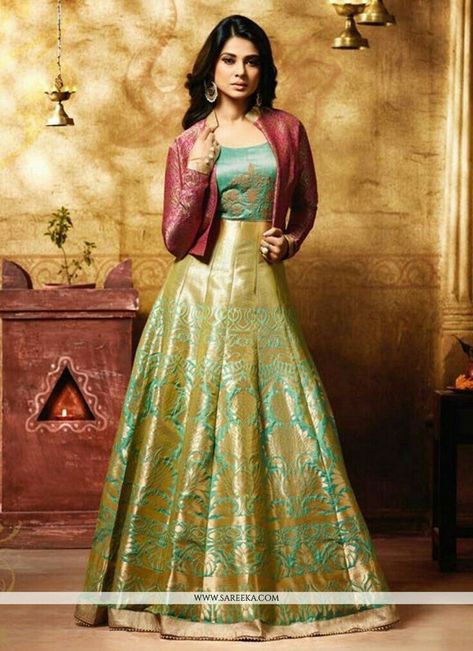 Orang India, Floor Length Anarkali, Lehnga Dress, Lehenga Blouse Designs, Gaun Fashion, Salwar Kamiz, Indian Gowns Dresses, Indian Gowns, Designer Salwar Suits