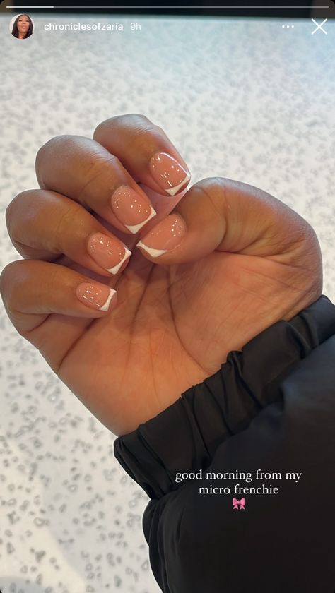 Short Arclyc Nail Cute, Short Classic French Tip Nails, Acrylic Overlay French Tip, Short Nail Designs For Dark Skin Tones, Natural Short Nails Acrylic, Gel Nail Natural Nails, French Shorties Nails, Short Acrylic Nails Dark Skin, French Nails Natural Nail