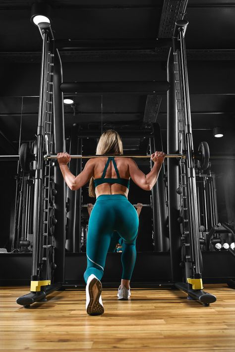 A girl is training her legs in the gym w... | Premium Photo #Freepik #photo #woman #sports #girl #fitness Gym Workouts Women Photo, Fitness Images Woman, Fitness Photos Women, Gym Woman Photoshoot, Gym Fitness Women Photo, Fitness Training Photography, Gym Lifestyle Photography, Fitness Woman Photoshoot, Professional Gym Photos
