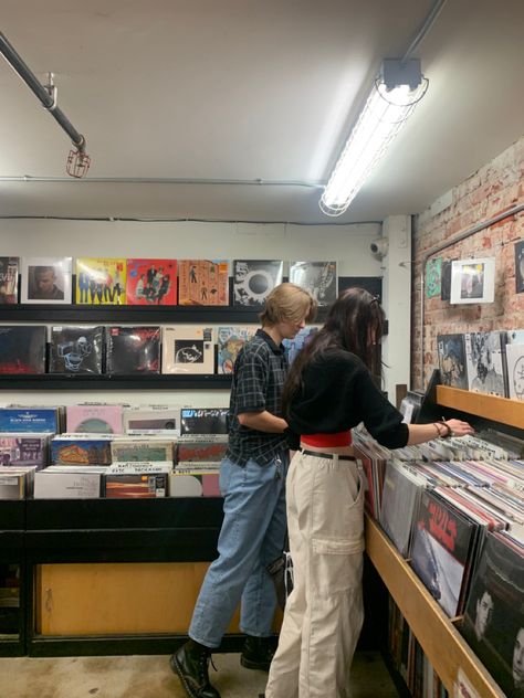 Record Store Date Aesthetic, Vinyl Music Aesthetic, Kaylie Aesthetic, Vinyl Shopping Aesthetic, Record Store Date, Shopping Date Aesthetic, Vinyl Shop Aesthetic, Collector Aesthetic, Record Store Aesthetic