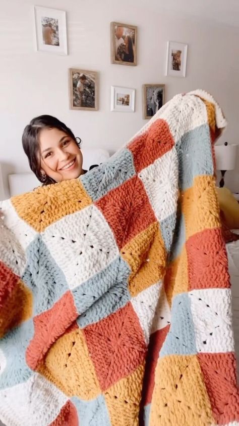 Amigurumi Patterns, Big Blankets Crochet, 8mm Crochet Blanket, Fuzzy Granny Square Blanket, Diy Blanket Crochet, Crochet Blanket Patterns Quick, Beginner Crochet Projects Blankets Free, Full Size Crochet Blanket, Crochet Granny Square Lap Blanket