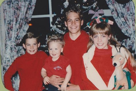 Walker siblings:  (l to r) Caleb, Cody, Paul and Ashlie. Los Angeles, Caleb Walker, Paul Walker Family, Paul Walker Tribute, Cody Walker, Paul Walker Quotes, Paul Williams, Actor Paul Walker, Paul Walker Pictures