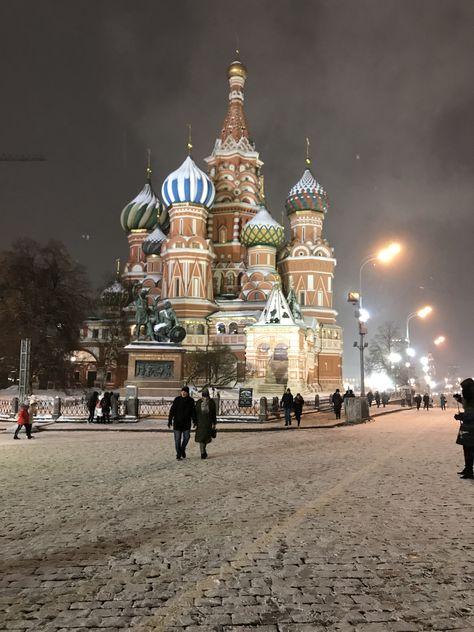 Moscow In Winter, Moscow Cathedral, Moscow Winter, Moscow Travel, Russia Winter, Moscow Kremlin, Russian Winter, St Basil's, Russia Travel