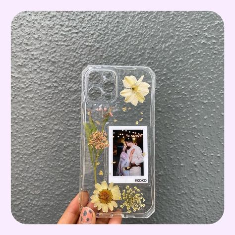 Yes Photo Mobile Cover, Resin Phone Case Aesthetic, Resin Phone Case With Photo, Phone Cover Customised, Resin Phone Cover With Photo, Diy Photo Phone Case, Mobile Back Cover Ideas, Mobile Cover Resin Art, Diy Back Cover For Mobile