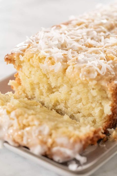 Coconut Glaze, Coconut Loaf Cake, Coconut Loaf, Coconut Baking, Coconut Cake Recipe, Kolaci I Torte, Coconut Desserts, Bread Recipes Sweet, Dessert Bar