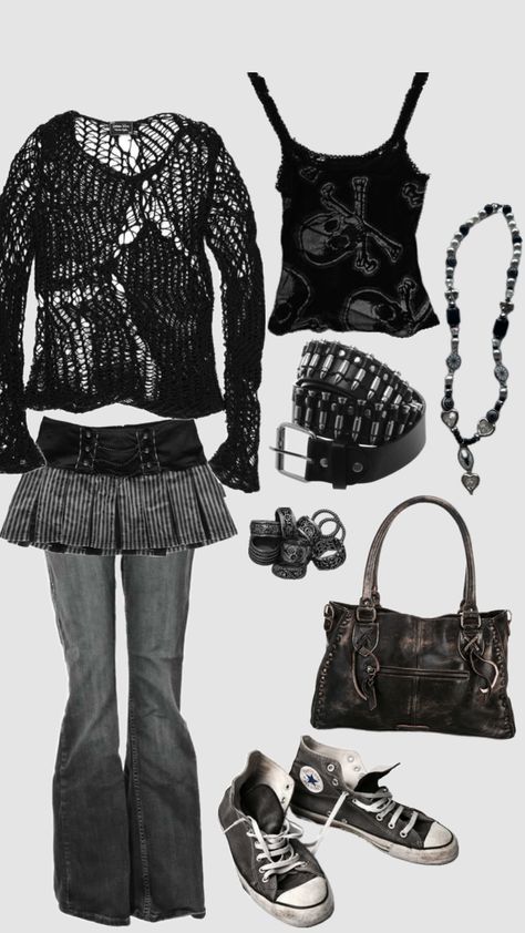 #fitinspo #outfit #vintage #gothic #goth #aesthetic #2000s #90s #emo #grunge #inspo #fashion #alternative Emo Fashion 2000s, Gothic Grunge Outfits, 2000s Emo Fashion, 90s Alternative Fashion, 90s Grunge Outfits, Goth Grunge Outfits, 90s Emo, Grunge Fits, Aesthetic 2000s