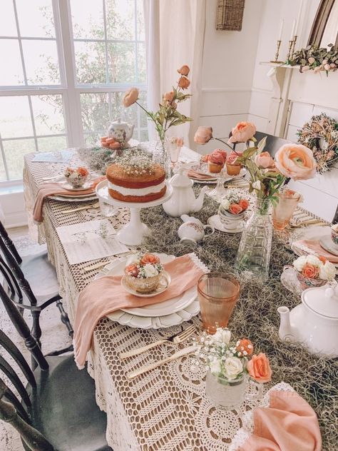 Tea Party Table Ideas, Party Table Ideas, Tea Party Tablescape, Tea Party Table Settings, Elegant Tea Party, Autumn Tea Party, Tea Table Settings, Adult Tea Party, Easter Tea Party