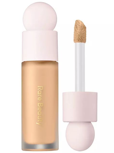 Rare Beauty Liquid Touch Brightening Concealer, Make Ups Products, Make Up Items Beauty Products, Rare Concealer, Conselour Makeup, Make Up Rare Beauty, Makeup Cosmetics Products, Rare Beauty Collection, Concelear Makeup