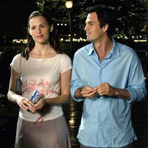 Mark Ruffalo And Jennifer Garner, Mark Ruffalo 13 Going On 30, Mark Ruffalo 90s, 13 Going 30, 13 Going On 30 Movie, Couples Movies, Early 2000s Movies, Movie Romance, Iconic Couples