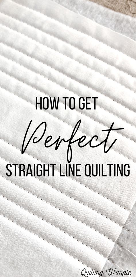 Ever tried to quilt your quilts with straight lines and they just don't seem to stay straight? The gaps between them are uneven and it has a weird wavy texture that doesn't sit right? Check out this great machine quilting tutorial on how to get the perfect straight line quilting. #howtomakeaquilt #howtomakeaquiltforbeginners #machinequilting #Straightlinequilting #quiltingtutorials Patchwork, Couture, Tela, Straight Stitch Quilting, Quilting Hacks, Machine Quilting Tutorial, Easy Quilting Design, Beginner Quilting, Motion Ideas