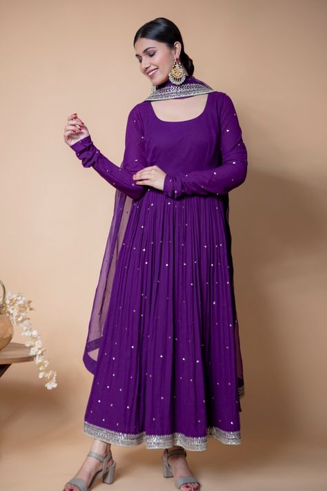 Ikshita Choudhary, Organza Anarkali, Purple Anarkali, Anarkali Patterns, Anarkali With Dupatta, Stylish Kurtis, Long Frock Designs, Navratri Dress, Ethnic Dresses