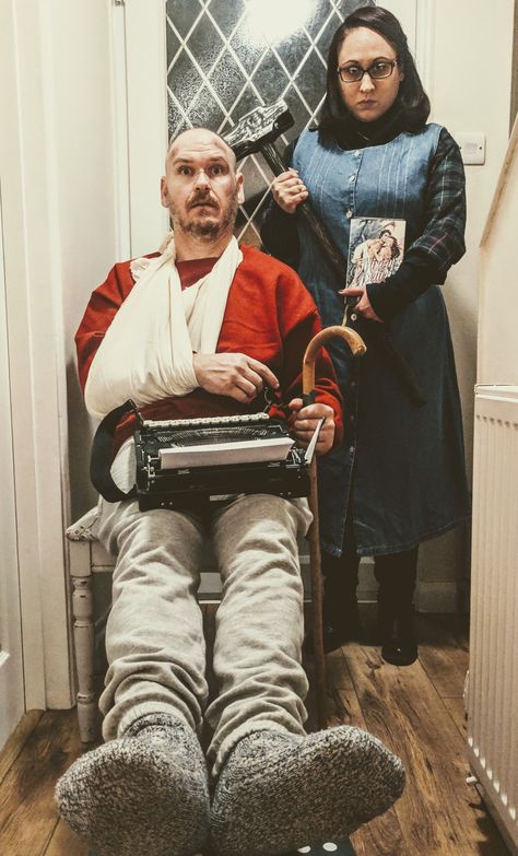 This Halloween, we were Annie Wilkes and Paul Sheldon from Stephen King's Misery. Misery Halloween Costume, Stephen King Costume Ideas, Stephen King Halloween Costumes, Stephen King Costumes, Stephen King Party Ideas, Horror Movie Costumes Couples, Misery Costume, Stephen King Party, Horror Movie Couples Costumes