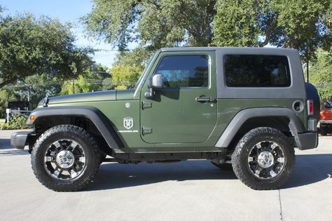 2008 Jeep Wrangler *Jeep Green* - Automatic, 113k Miles, Hard Top, XD Wheels and BFGoodrich Mud-Terrain Tires with Matching Spare!!! http://www.selectjeeps.com/inventory/view/7903859?2008+Jeep+Wrangler+4WD+2dr+X+League+City+TX Jeep Wrangler 1995, Jeep Hard Top, Jeep Sport, New Jeep Wrangler, 2008 Jeep Wrangler, Green Jeep, Jk Wrangler, 2011 Jeep Wrangler, Wrangler Jeep