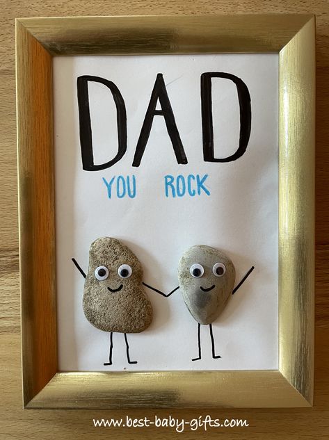 Kid Crafts Fathers Day, Dad Diy Gifts From Kids, Father's Day Homemade Gifts, Kids Diy Father’s Day Gift, You Rock Fathers Day Craft, Fathers Day Gifts Ideas Toddlers, Dad Rocks Craft Father's Day, Kid Fathers Day Crafts, Diy Dad Gifts From Kids