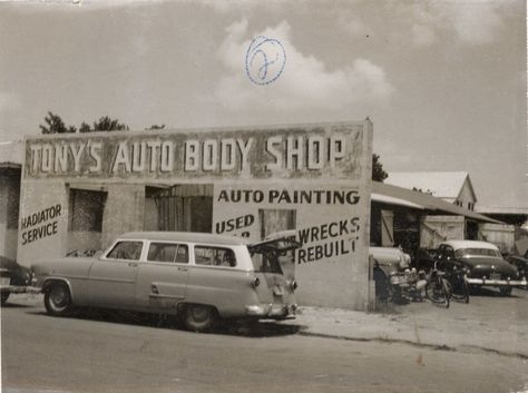 Key West Florida, Key West Photos, Auto Body Repair Shops, Shop Architecture, Vintage Mechanics, Auto Body Shop, Old Key, Auto Body Repair, Vintage Key