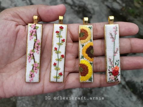 Rectangle Small Embroidered Necklace Hand Embroidery - Etsy Hand Embroidered Jewelry, Lavender Necklace, Terracotta Jewellery Designs, Miniature Embroidery, Jewelry Floral, Art Jewelry Design, Embroidered Necklace, Family Painting, Embroidery Works