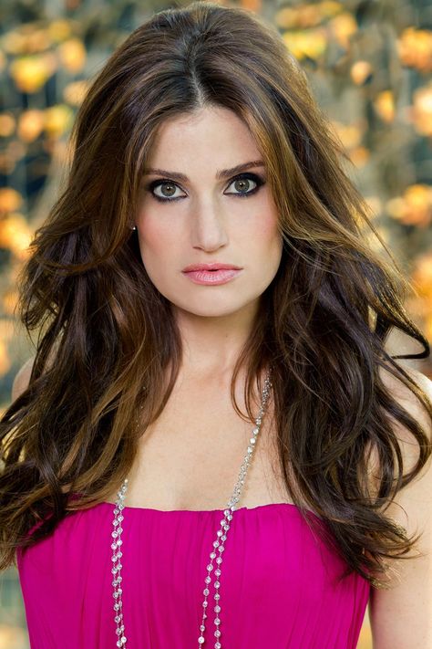 Idina Menzel (or as John Travolta would say: Adele Dazeem) Idina Menzel, Thanksgiving Day Parade, Macy's Thanksgiving Day Parade, Tony Awards, Just Dance, Girl Crushes, Glee, American Actress, Favorite Celebrities