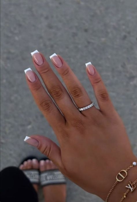 Unique White French Tip Nails with Dual-Tone and Color-Blocked Designs Prom Nails White French Tip, French Tip Nails Rectangle, Acrylic Nail White French Tip, White Shiny French Tip Nails, French Nails Inspo Short, Square Clean Nails, Summer White French Tip Nails, Clear White French Tip Nails, White Short French Tips