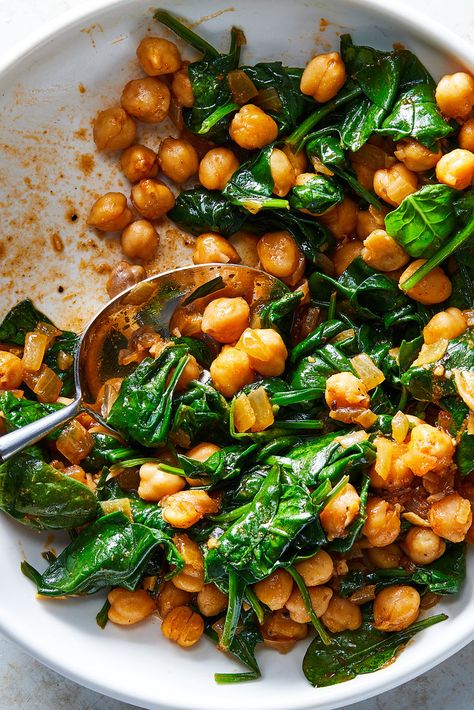 Baby Spinach Recipes, Potato Chickpea, Spinach Recipe, Kale Recipes, Pea Recipes, Chickpea Recipes, Nyt Cooking, Spinach Recipes, Buddha Bowl