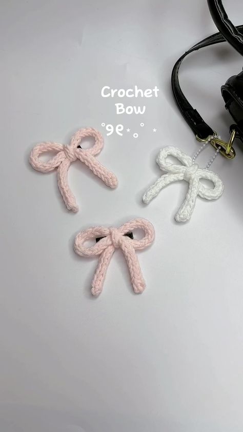 Crochet Hearthside: Homey Crafting Tips #CrochetCrafting #CrochetPatterns #CrochetDesign #CrochetInspiration #CrochetCommunity #HandmadeCrochet #CrochetProjects #CrochetArtistry #CrochetFashion #CrochetTutorial Small Crochet Bow, Crochet Mini Bow, Crochet Ideas Beginner, Easy Crochet Projects Free Pattern, Crochet Things To Sell, Small Crochet Gifts, Crochet Doll Tutorial, Easy Crochet Animals, Crochet Fairy