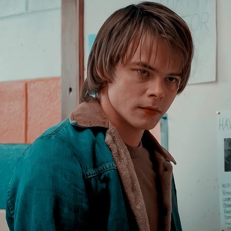 Johnathan Byers, Stranger Things Wall, Stranger Things Jonathan, Gone Series, Things Wallpaper, Jonathan Byers, Things Aesthetic, Stranger Things Season 3, Hd Wallpaper 4k