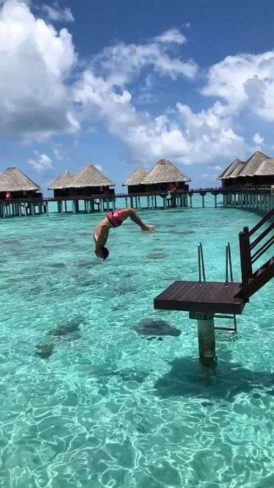 Honeymoon Goals Padi Diving, Fotografi Kota, Overwater Bungalows, Maldives Resort, Maldives Travel, Dream Vacations Destinations, The Maldives, Dream Travel Destinations, Koh Tao