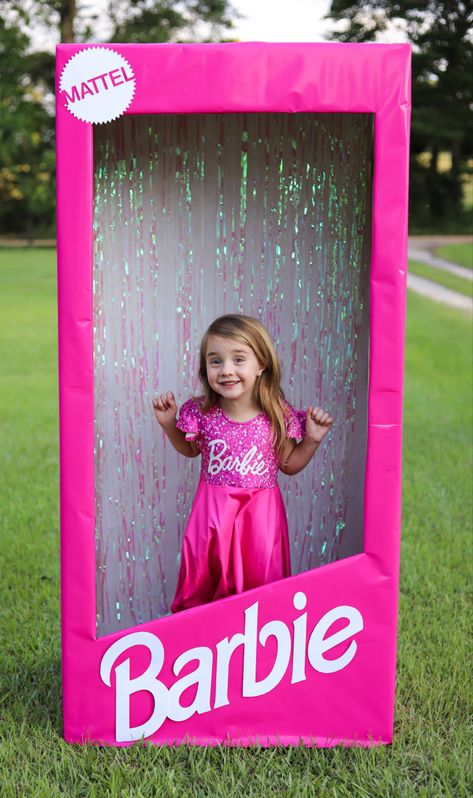 Pink Barbie Candy Table, Barbie Box Halloween, Barbie And Ken Box Photoshoot, Diy Barbie Picture Frames, 4 Year Birthday Party Ideas Barbie, Barbie Theme Party Decoration Diy, Barbie Swim Party Ideas, Barbie Birthday Party At Park, Barbie Party Box Diy