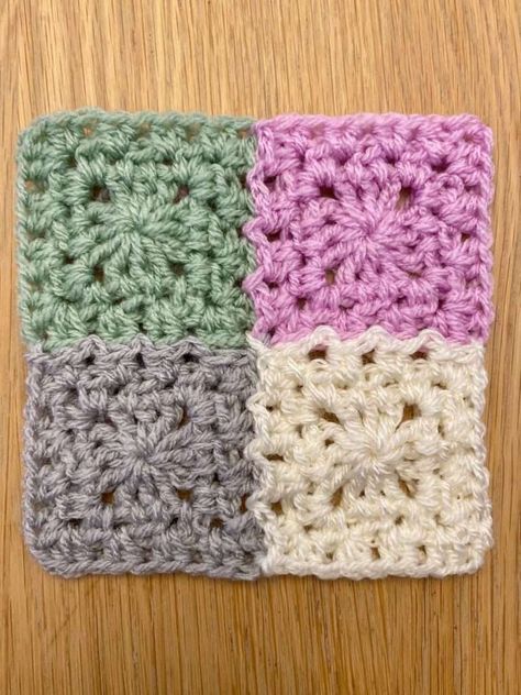 Pastel, Crochet Mini Squares Pattern, Mini Granny Squares, Crochet Swirl, V Stitch Crochet, Yarn Scraps, Modern Crochet Blanket, Crochet Square Blanket, 4mm Crochet Hook