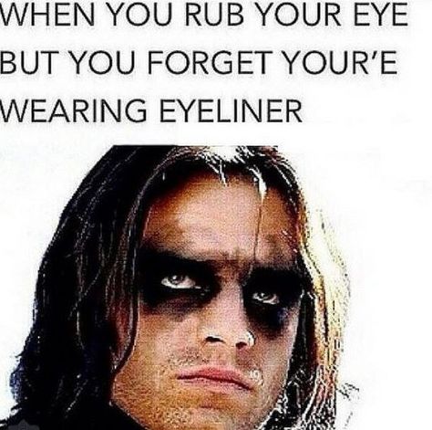 When you rub your eye but forget your wearing eyeliner. ~~~~~~ Beauty Humor Awkward Moments, Winged Eyeliner, Makeup Memes, Swim Life, Dc Movies, Six Feet Under, Have A Laugh, E Card, Photo Images