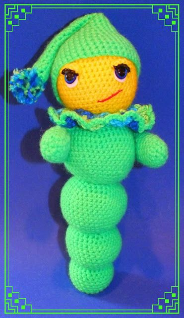 Connie's Spot© Crocheting, Crafting, Creating!: Free Glow Worm Pattern© Crochet Free Patterns, Amigurumi Patterns, Glow Worm Crochet Pattern, Crochet Glow Worm, Crochet Worm Free Pattern, Crochet Cuddler Free Pattern, Weird Crochet Patterns Free, New Crochet Patterns, Crochet Animal Hats