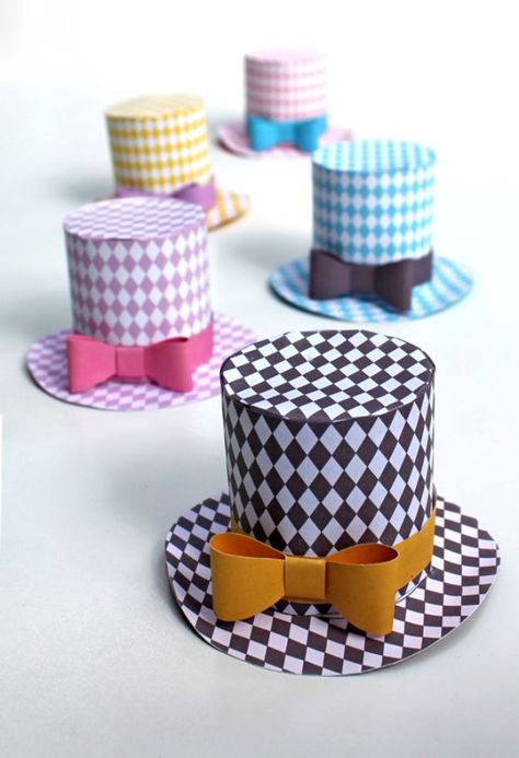 Paper Crafts DIY - Paper Mini Top Hats - Papercraft Tutorials and Easy Projects for Make for Decoration and Gift IDeas - Origami, Paper Flowers, Heart Decoration, Scrapbook Notions, Wall Art, Christmas Cards, Step by Step Tutorials for Crafts Made From Papers http://diyjoy.com/paper-crafts-diy Party Hat Pattern, Easter Hat Parade, Mini Top Hats, Modelling Ideas, Diy Party Hats, Crafts Flowers, Kids Tea Party, Hat Template, Paper Hats