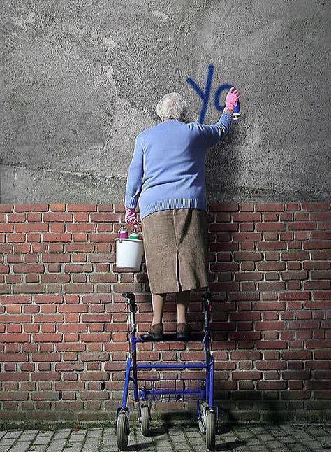 #streetart Graffiti Artwork, Mama Style, Foto Vintage, Young At Heart, Old Age, Jolie Photo, Foto Inspiration, Growing Old, Banksy