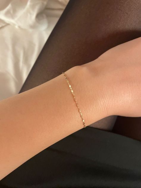 Gold Bracelet Women Jewellery, Gold Jewellery Dainty, Gold Bracelet For Women Classy Elegant, Brunette Gold Jewelry, Minimalist Bracelet Gold, Dainty Gold Bracelet Stack, Simple Gold Bracelets For Women, Catbird Bracelet, Minimal Jewelry Aesthetic