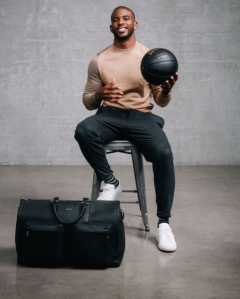 We Want Everything From Chris Paul's New Hook & Albert Collection​ | Men’s Health Sport Casual Outfit, Homecoming Outfits For Guys, Sports Outfit, Homecoming Outfits, Corporate Style, Chris Paul, Mens Casual Outfits Summer, Black Men Street Fashion, African American Men