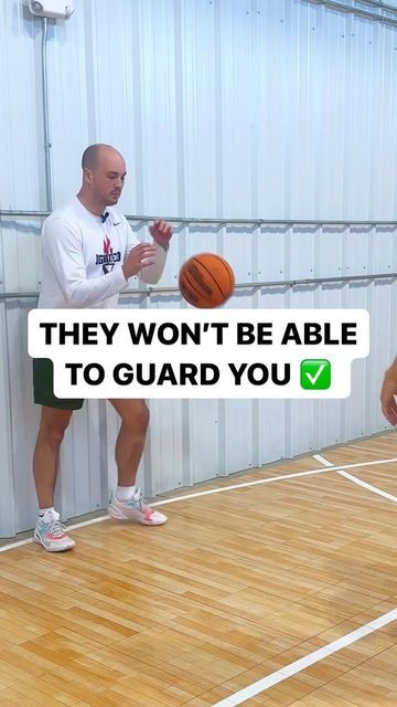 Basketball Handles Workout, How To Get Better At Basketball Tips, Basketball Handling Drills, Basketball Drills At Home, Kids Basketball Drills, Basketball Drills For Beginners, Basketball Drills For Kids, Basketball Training Drills, Basketball Motivation