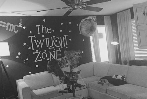 Twilight Zone Themed Party, Twilight Zone Halloween Decorations, Twilight Zone Birthday Party, Twilight Zone Party, Mod Party, Rod Serling, Dazed And Confused, Theater Room, Adult Birthday Party