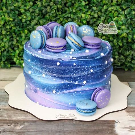 Galaxy Number Cake, Galactic Cake Ideas, Girly Galaxy Cake, Celestial Cake Birthday, Galaxy Smash Cake, Space Birthday Cakes, Galaxy Themed Food, Galaxy Birthday Theme, Universe Cake Ideas