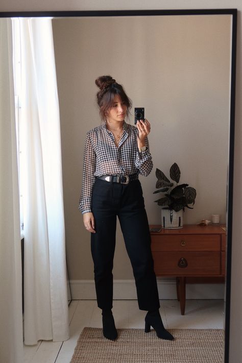 simple spring outfit inspo.. Just add some summer accessories, throw my hair up in to an easy hair updo www.rosiebutcher.com User name on all socials: @rosieannbutcher Outfit details can be found on https://www.shopltk.com/explore/rosieannbutcher Minimal outfit, simple styling, personal style, denim styling, spring 2023, summer 2023, outfit inspo, outfit ideas, Simple Interview Outfit Casual Business Casual, Professional Hipster Outfits, Work Outfits Edgy Chic, Edgy Fall Work Outfits, Casual Work Outfits Fall Midsize, Theater Concert Outfit, Soft Natural Kibbe Goth, Art Director Outfit To Work, Black Business Casual Dress